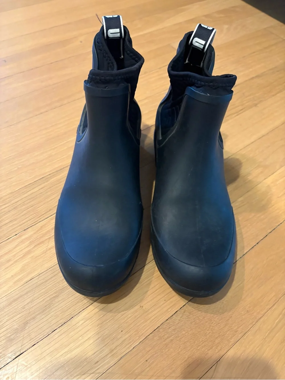 Women’s Ugg Black Slip-On Chelsea Waterproof Rain Booties